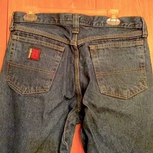 Wrangler Riggs MEN like new 33 x 31 heavy duty work wear denim blue jeans EUC